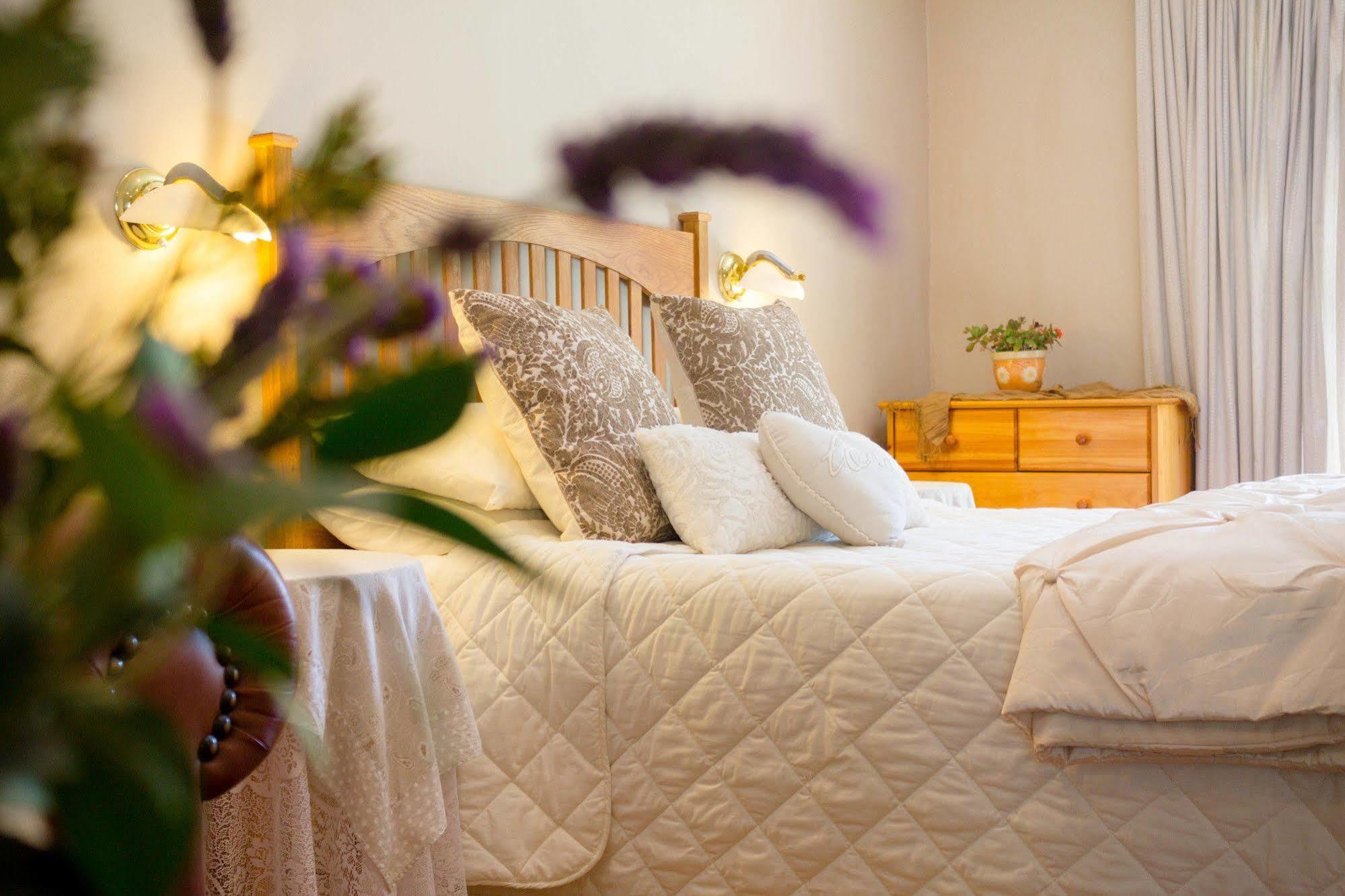 مبيت وإفطار أوتشورن Adley House المظهر الخارجي الصورة